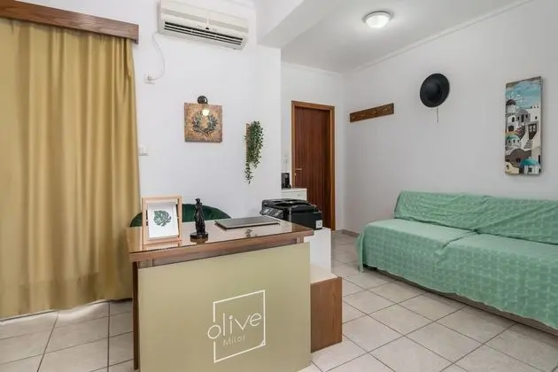 Olive Studios - Lobi
