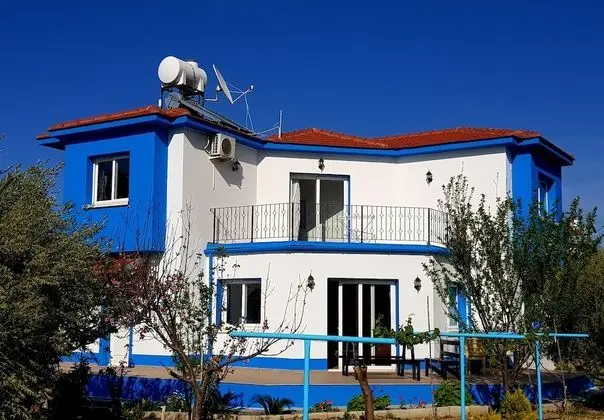 Olive Tree Villa 3 Double Bedrooms With Spectacular Mountain Sea View