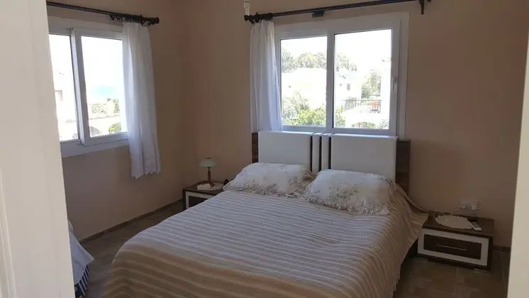 Olive Tree Villa 3 Double Bedrooms With Spectacular Mountain Sea View - Oda