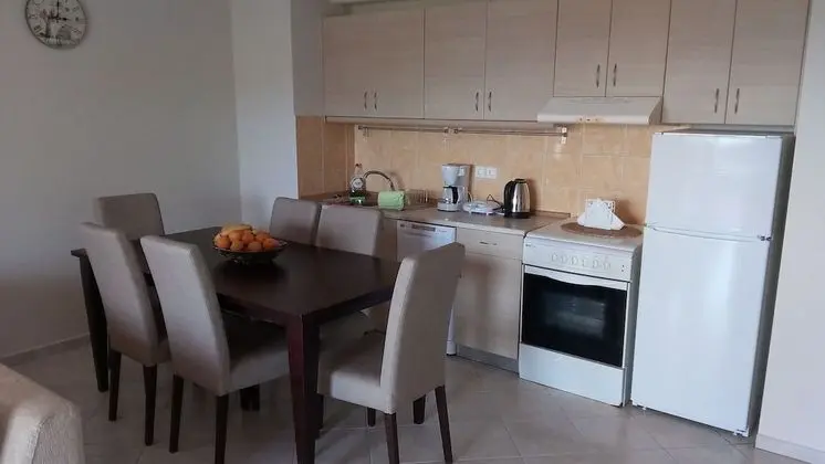 Olive Tree Apartment - Mutfak