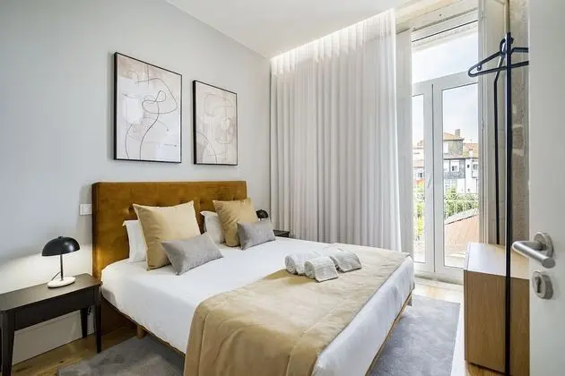 Olivia 1895 Apartments