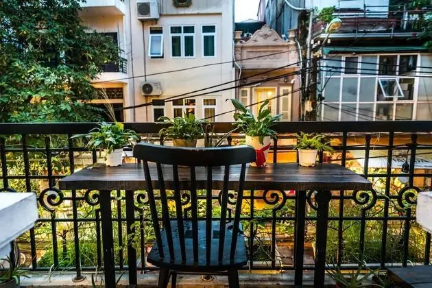 Oliving Residence