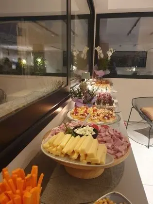 Ollen apartments - Yerinde Yemek