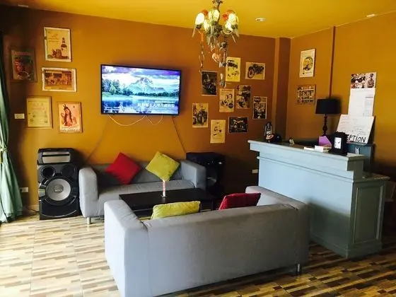 Ol'Masta Hotel & Lounge - Lobi