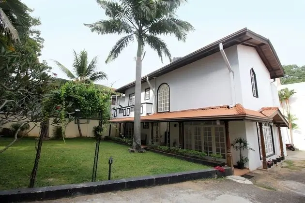 Olu Colombo Villa