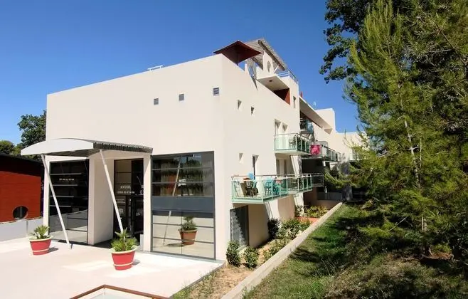 Olympe Apparthotel