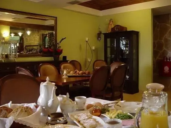Olympia Guesthouse - Yerinde Yemek