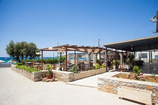 Olympia Hotel - Dış Mekan