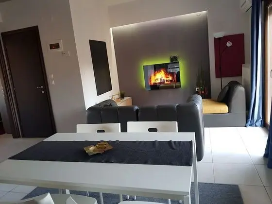 OLYMPUS HOUSE