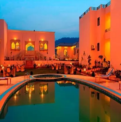Om Rudrapriya Holiday Resort - Havuz