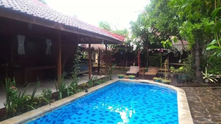 Omah Gili Hotel - Havuz