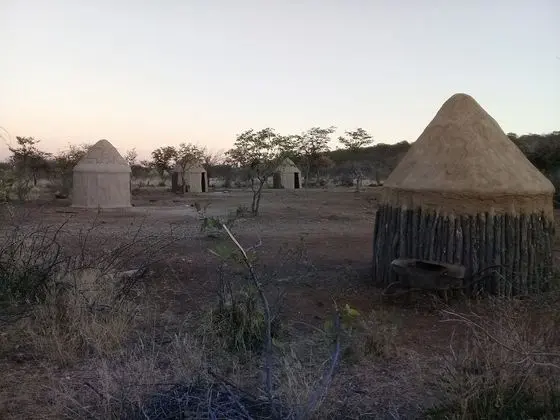 Omapaha Traditional Hut