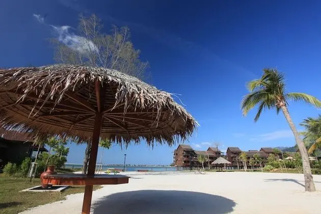 Ombak Villa Langkawi - Plaj