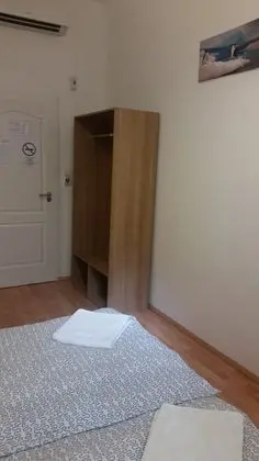 Omega Guesthouse Budapest - Oda