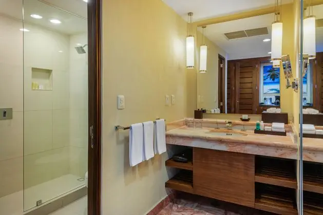 Omni Cancun Hotel & Villas - Oda