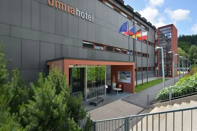 Omnia Hotel Relax & Wellness - Dış Mekan