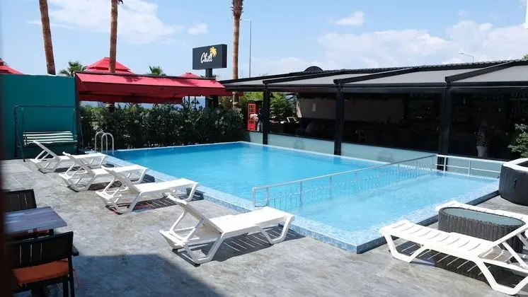 On Hotel - Havuz