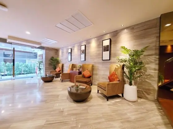 On8 Sukhumvit Nana Bangkok by Compass Hospitality - Lobi