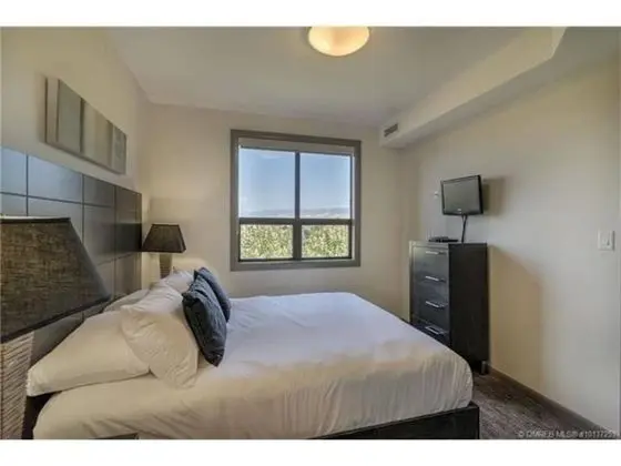 One of a Kind, Top Floor Apartment at Playa No 632 - Oda
