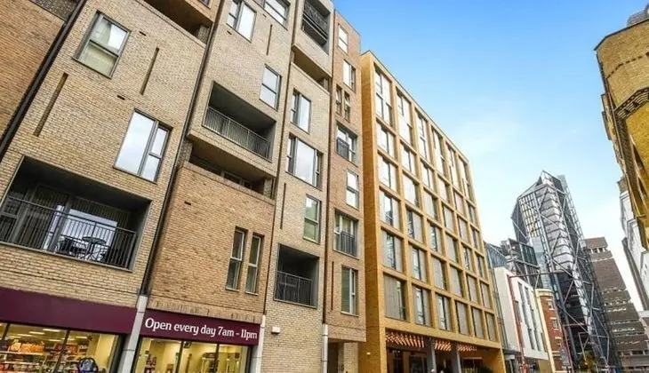 One Bed Apartment in Waterloo near Southwark