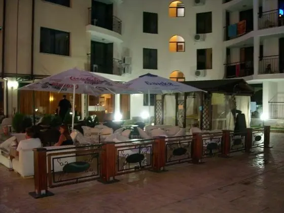 One Bedroom Apartment with Balcony - Yerinde Yemek