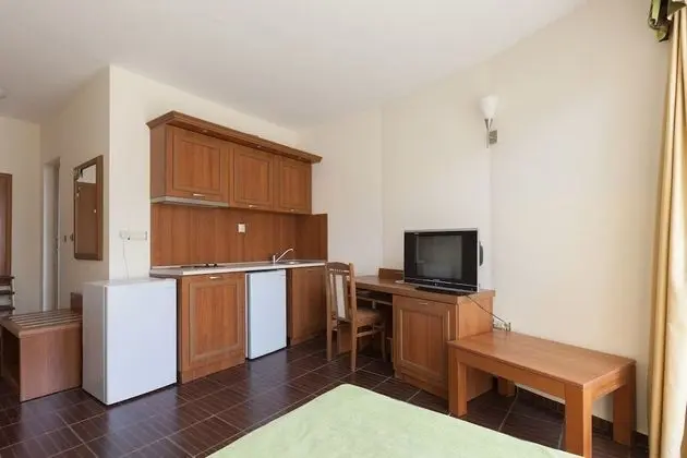 One Bedroom Apartment with Large Balcony - Öne Çıkan Resim