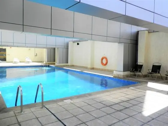 One Bedroom Apt. in JLT near Metro Station -AWD - Havuz