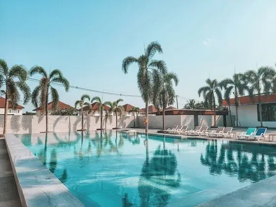The One Hotel - Havuz