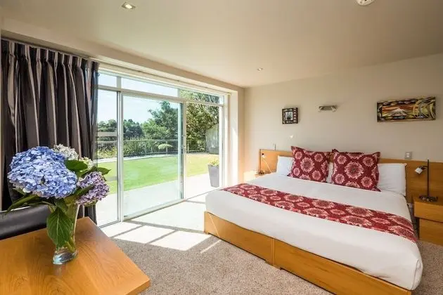 One Burgess Hill - Oda