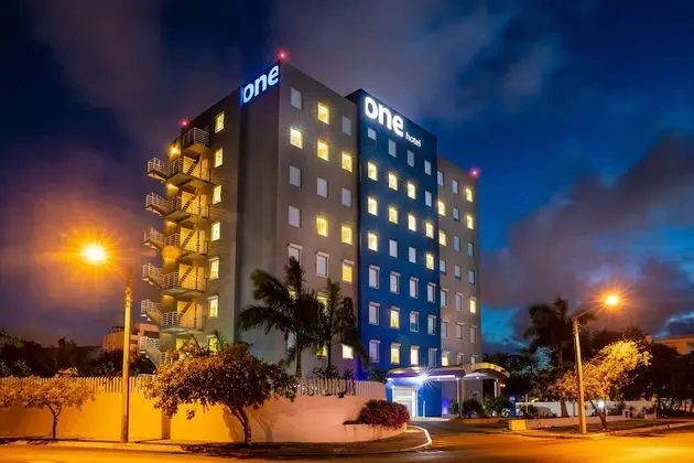 One Cancun Centro - Dış Mekan