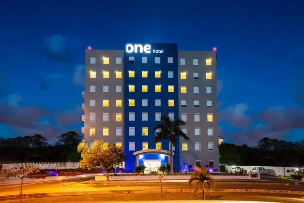 One Cancun Centro - Genel