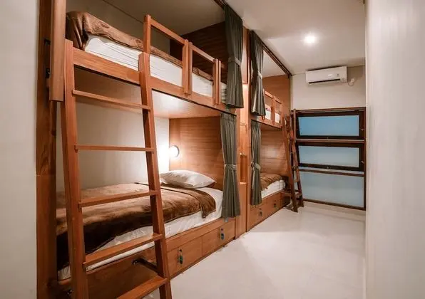 One Degree Sunset Hill Leisure - Hostel - Oda