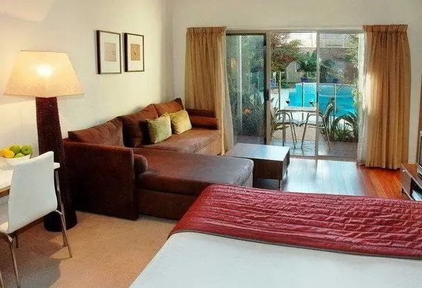 One Four Nelson Suites