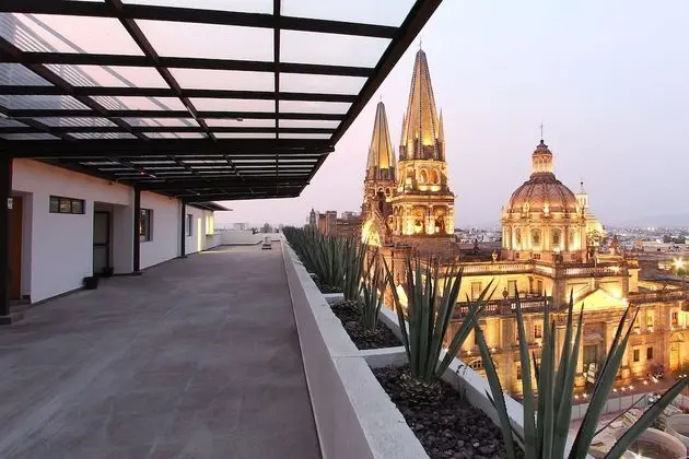One Guadalajara Centro Histórico - Dış Mekan