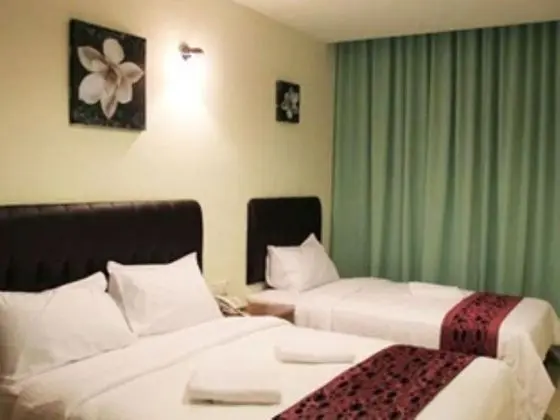 ONE HOTEL LINTAS JAYA