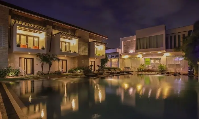 One Manalo Place