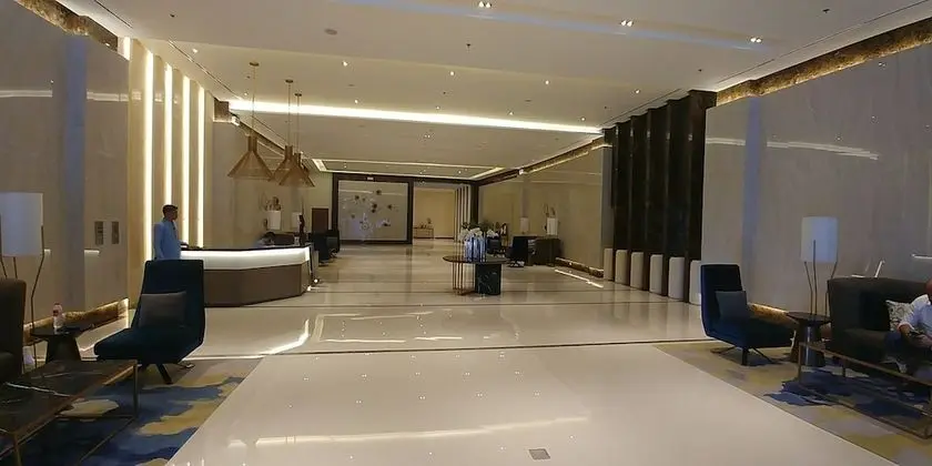 One Pacific Residence Mactan Newtown SDC - Lobi