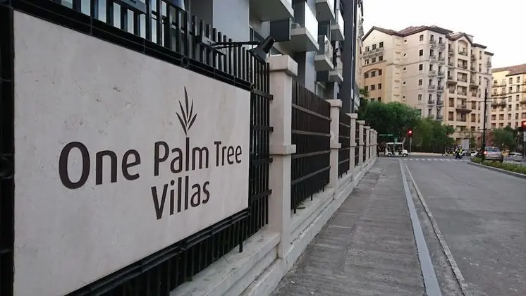 One Palmtree - 2BR Across Airport - Dış Mekan