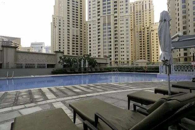 One Perfect Stay - Aurora Tower - Havuz