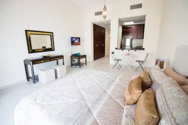 One Perfect Stay - Discovery Gardens - İç Mekan