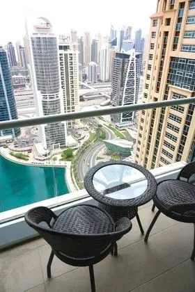 One Perfect Stay Goldcrest B