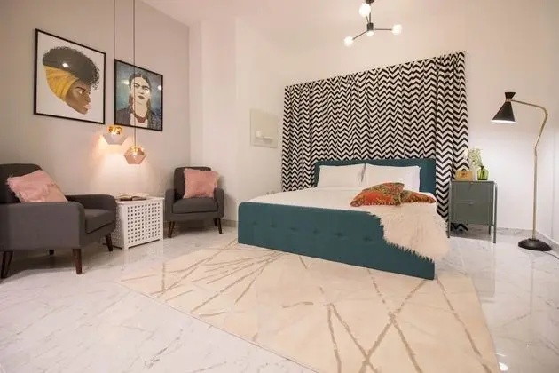 One Perfect Stay - MAG 603 - Oda