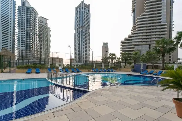 One Perfect Stay - Marina Terrace - Havuz