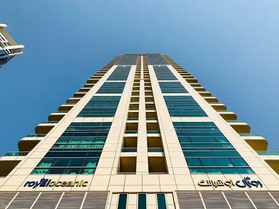 One Perfect Stay Royal Oceanic- One Bedroom Apartment - Dış Mekan