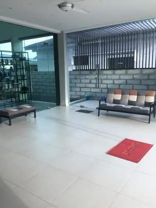 One Plus One Boutique Residence - Lobi