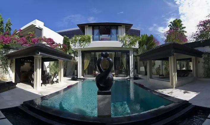 Villa One Seminyak - Dış Mekan
