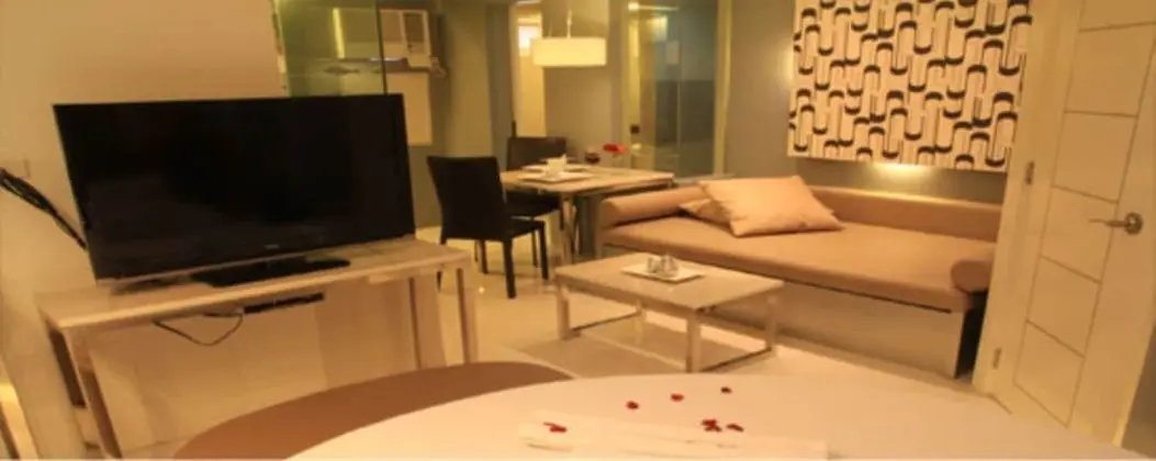 One Serenata Hotel Bacoor - Oda