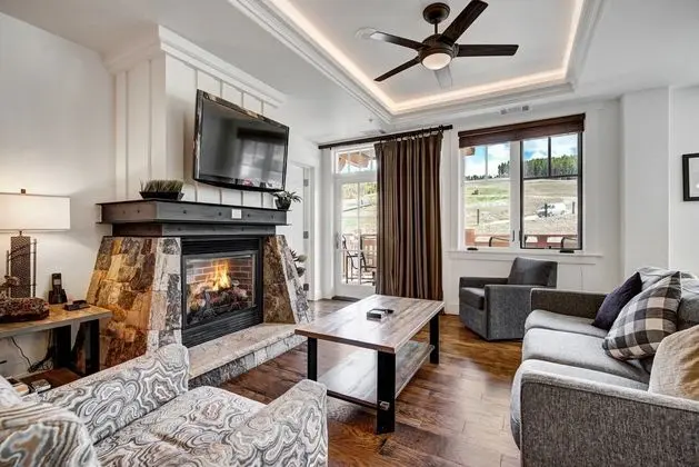 ONE SKI HILL PLACE A ROCKRESORT