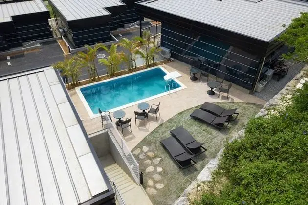 One Suite The Terrace - Havuz
