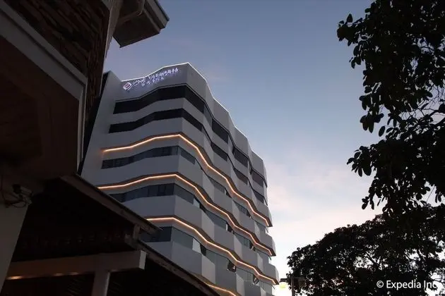One Vittoria Hotel